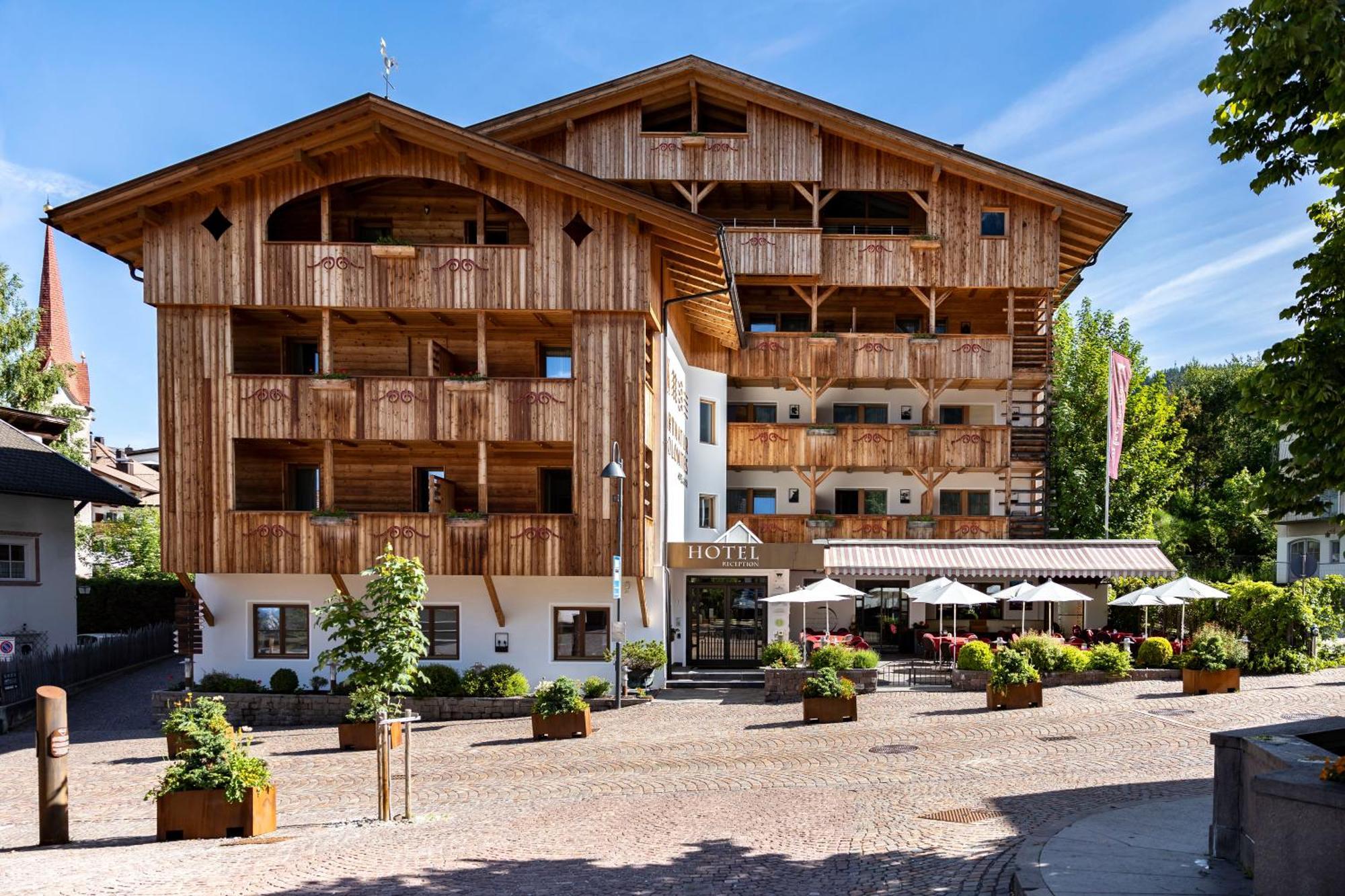 סיוזי Artnatur Dolomites Hotel & Spa מראה חיצוני תמונה