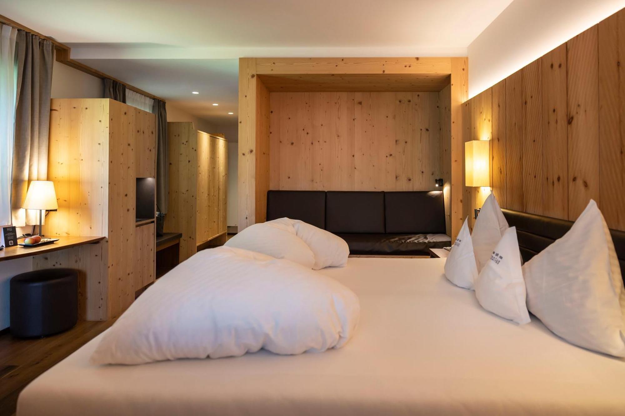 סיוזי Artnatur Dolomites Hotel & Spa חדר תמונה