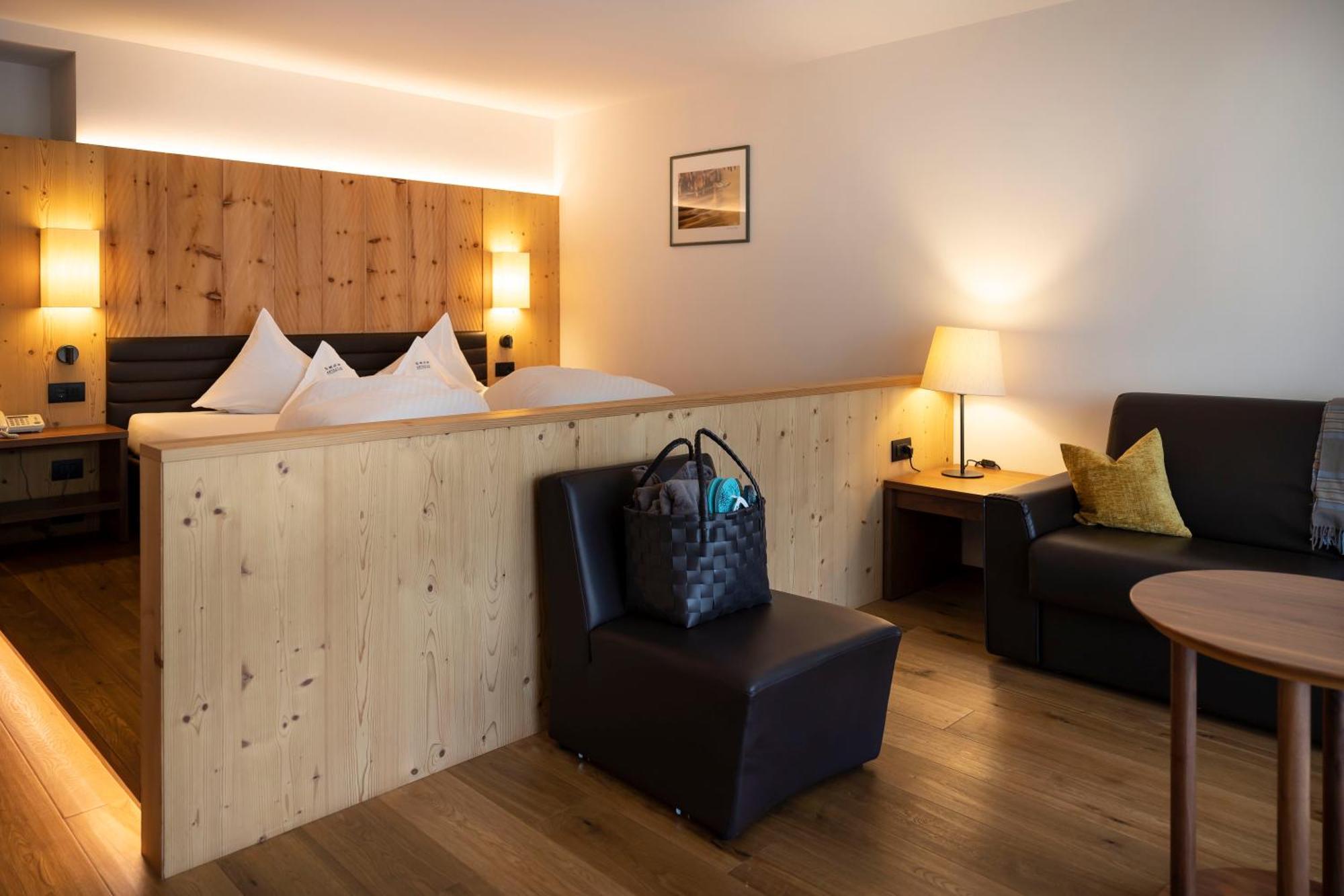 סיוזי Artnatur Dolomites Hotel & Spa חדר תמונה
